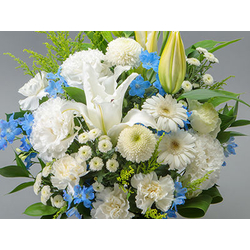 funeral-flower-japan-white-flowers
