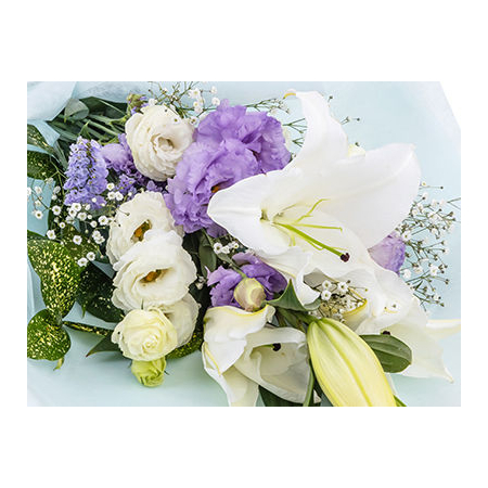 funeral-flower-japan-white-lilies-bouquet